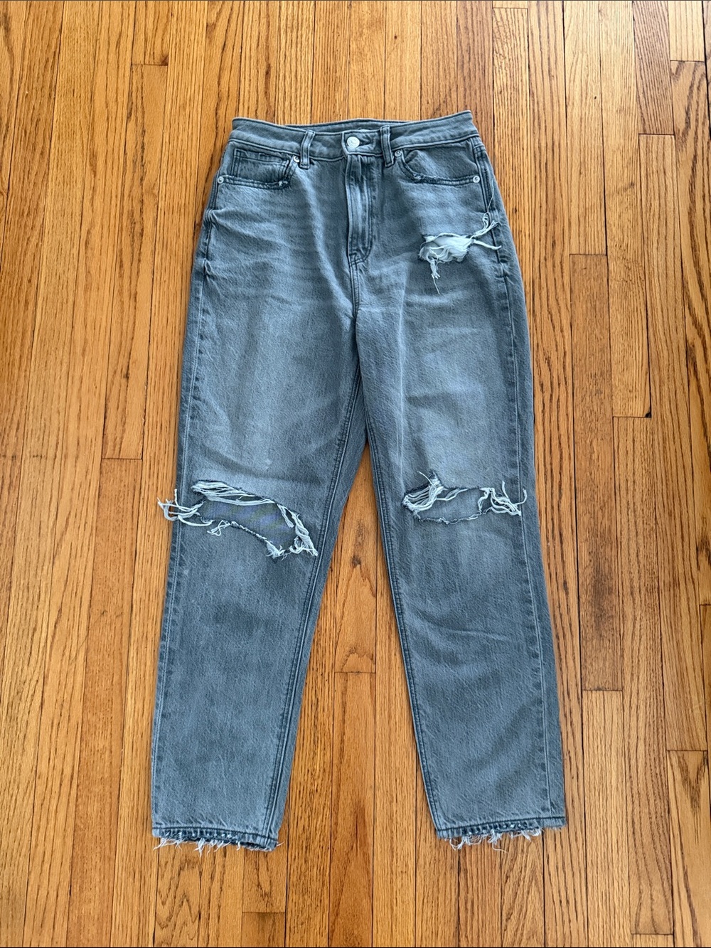 American Eagle Mom Jeans in Washed Grey with Distressed Detail